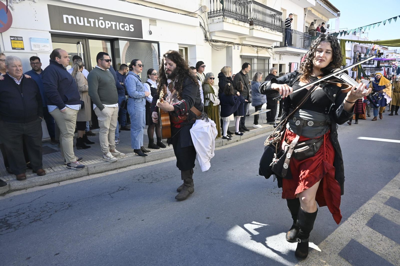 Las mejores imágenes de la Feria Medieval del Descubrimiento en Palos de la Frontera 2025
