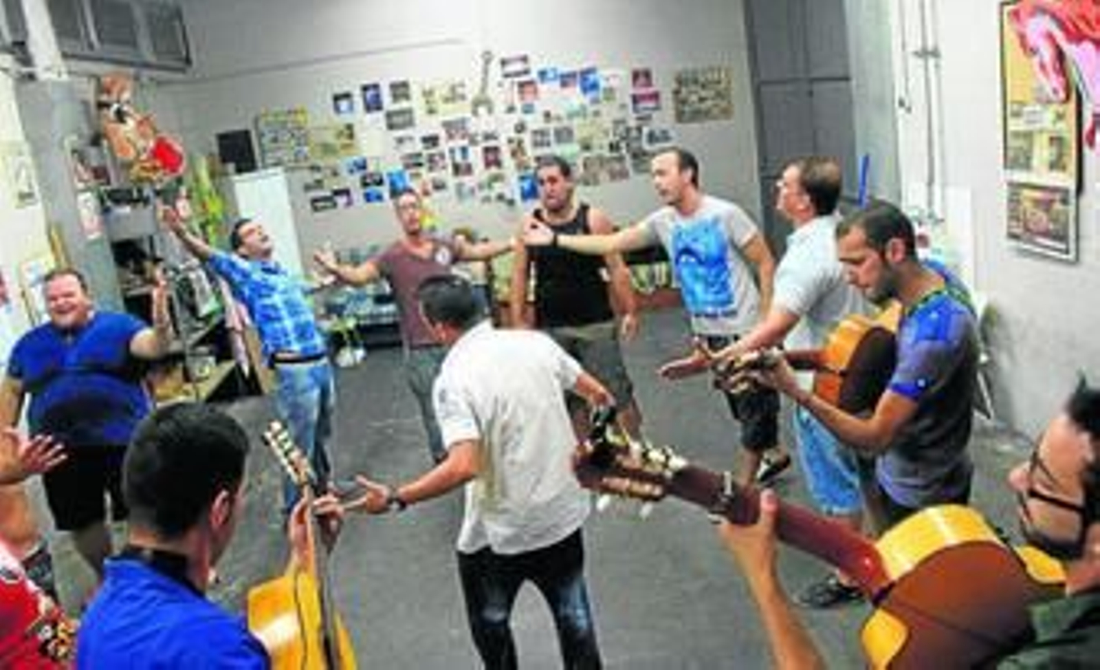 Juan Fernández espera su momento