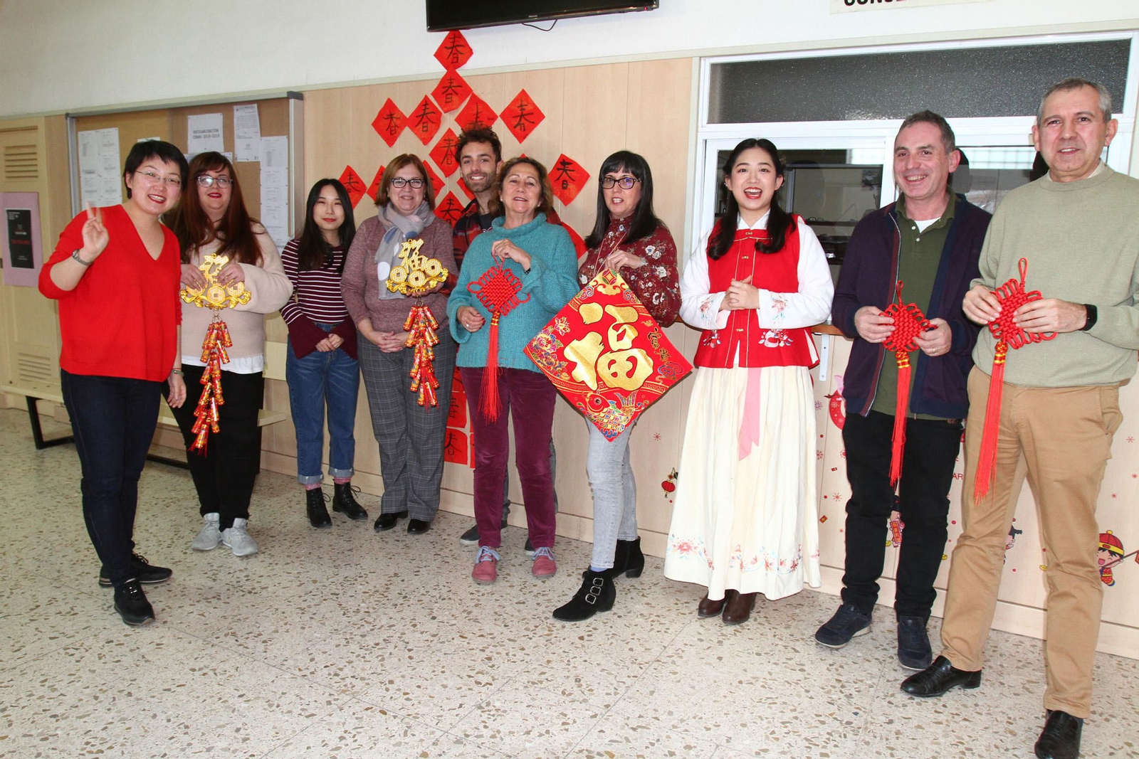Foto de familia de la celebración del año nuevo chino.
