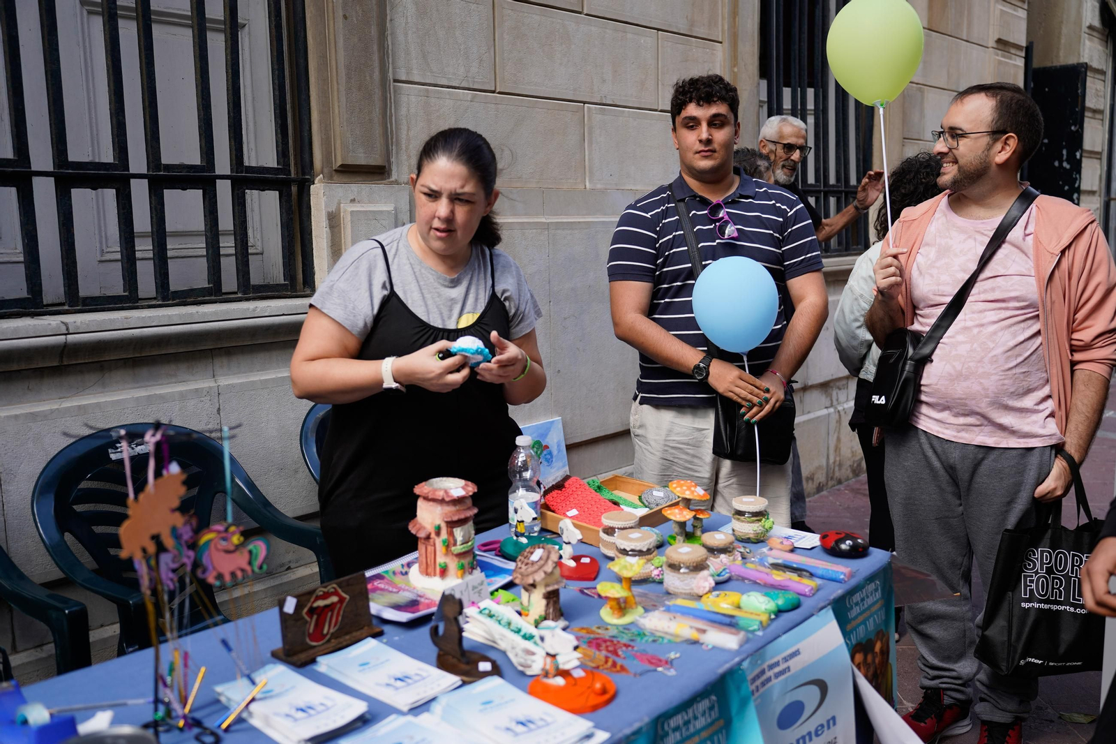 Fotografías de las actividades de Afemen por el Día de la Salud Mental