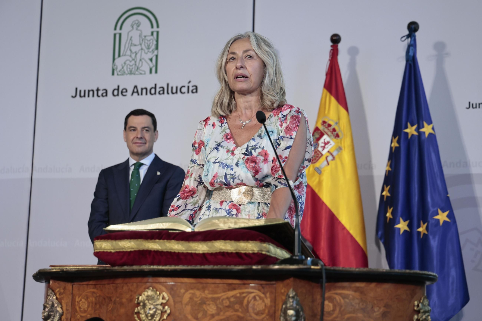 Las imágenes de la toma de posesión del nuevo Consejo de Gobierno de Andalucía
