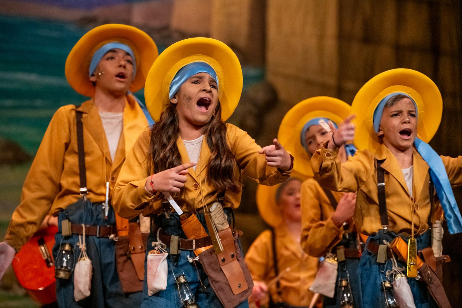 DONDE EL SOL VIENE A MORIR