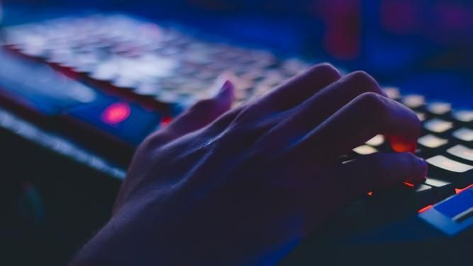 Consejos y básicos para tener un 'setup' perfecto para el Día del Gamer