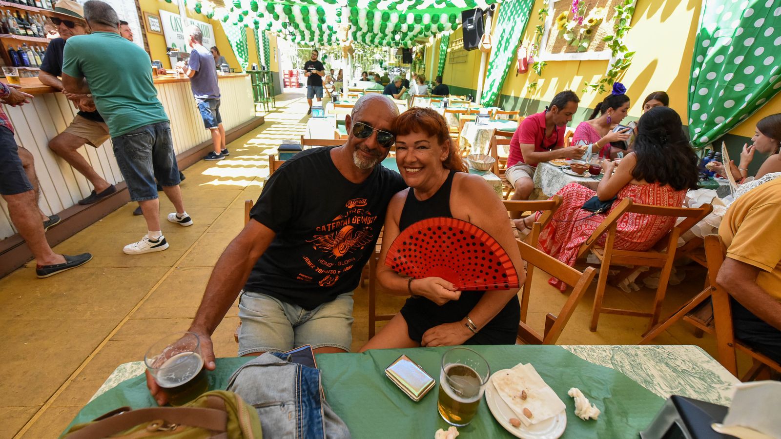 Búscate en las fotos del Domingo Rociero de la Feria de San Roque