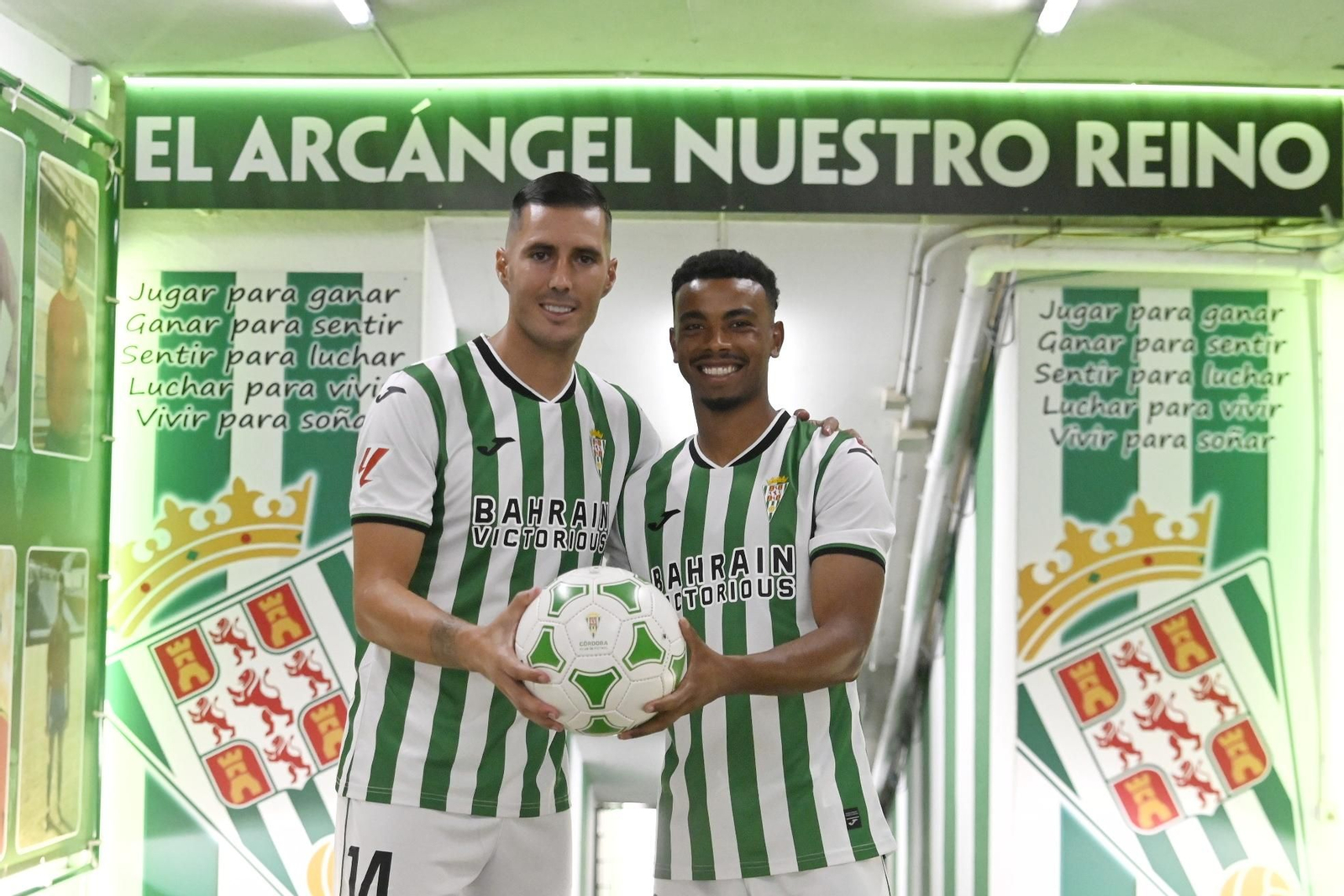 Las mejores fotos de la presentación de Sergi Guardiola y Dalisson como jugadores del Córdoba CF