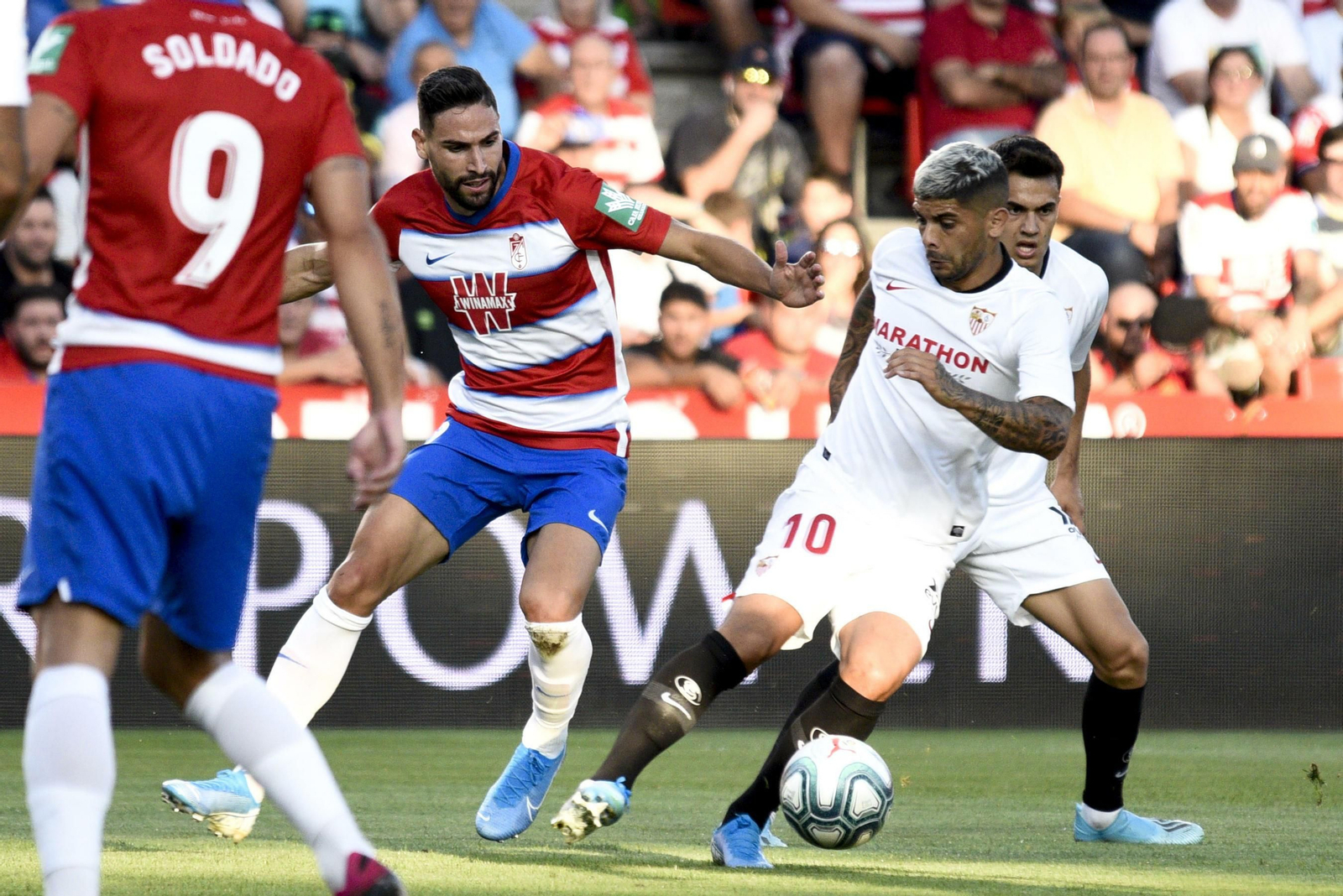 El Sevilla tendrá la ausencia en el centro del campo de Banega.