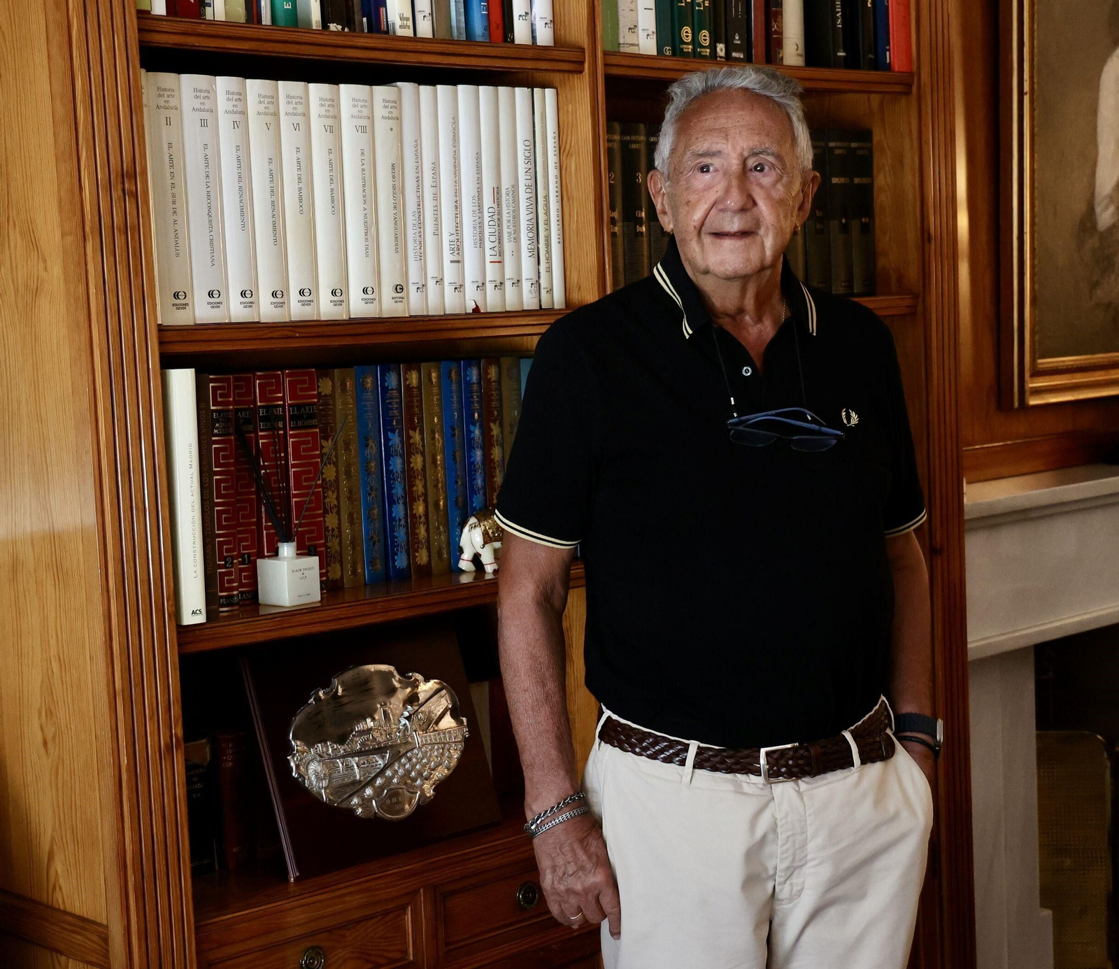 José Luis Manzanares ha ejercido más de cinco décadas como ingeniero, empresario, docente y escritor