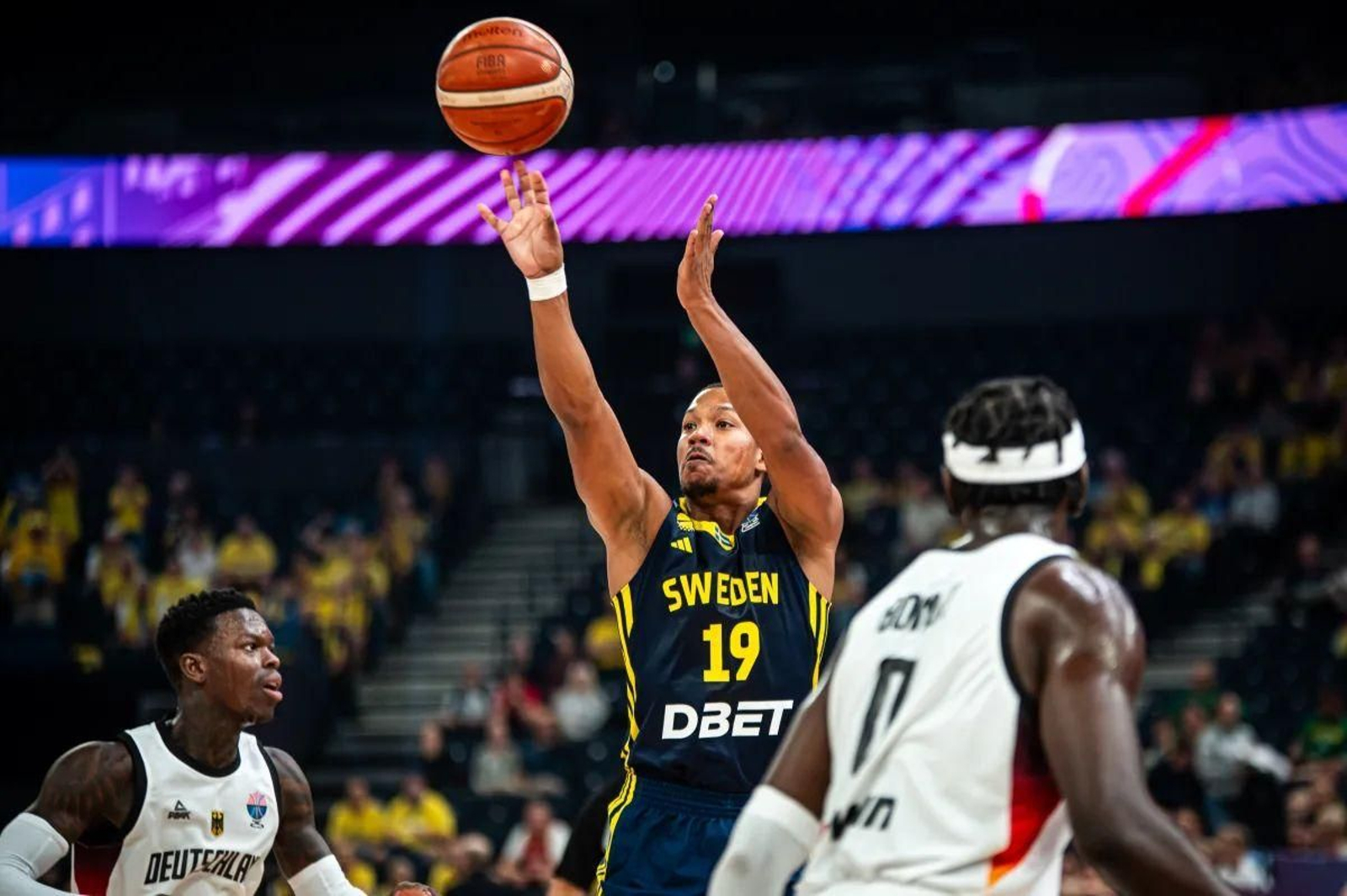 Eurobasket 2025: Pantzar brilla en la derrota de Suecia ante Alemania