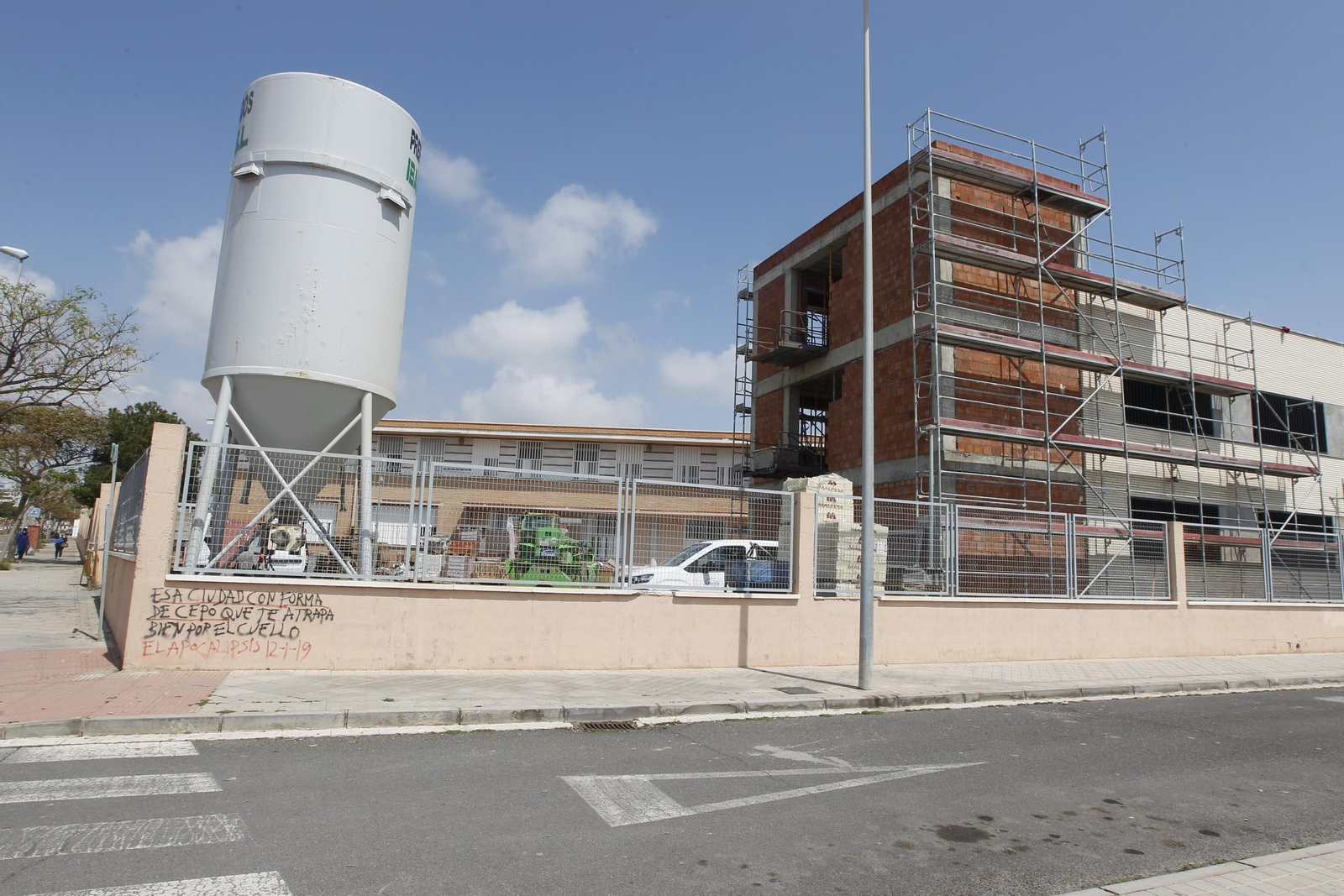 Fotogalería El Puche en tiempos de coronavirus. COVID-19. Almería