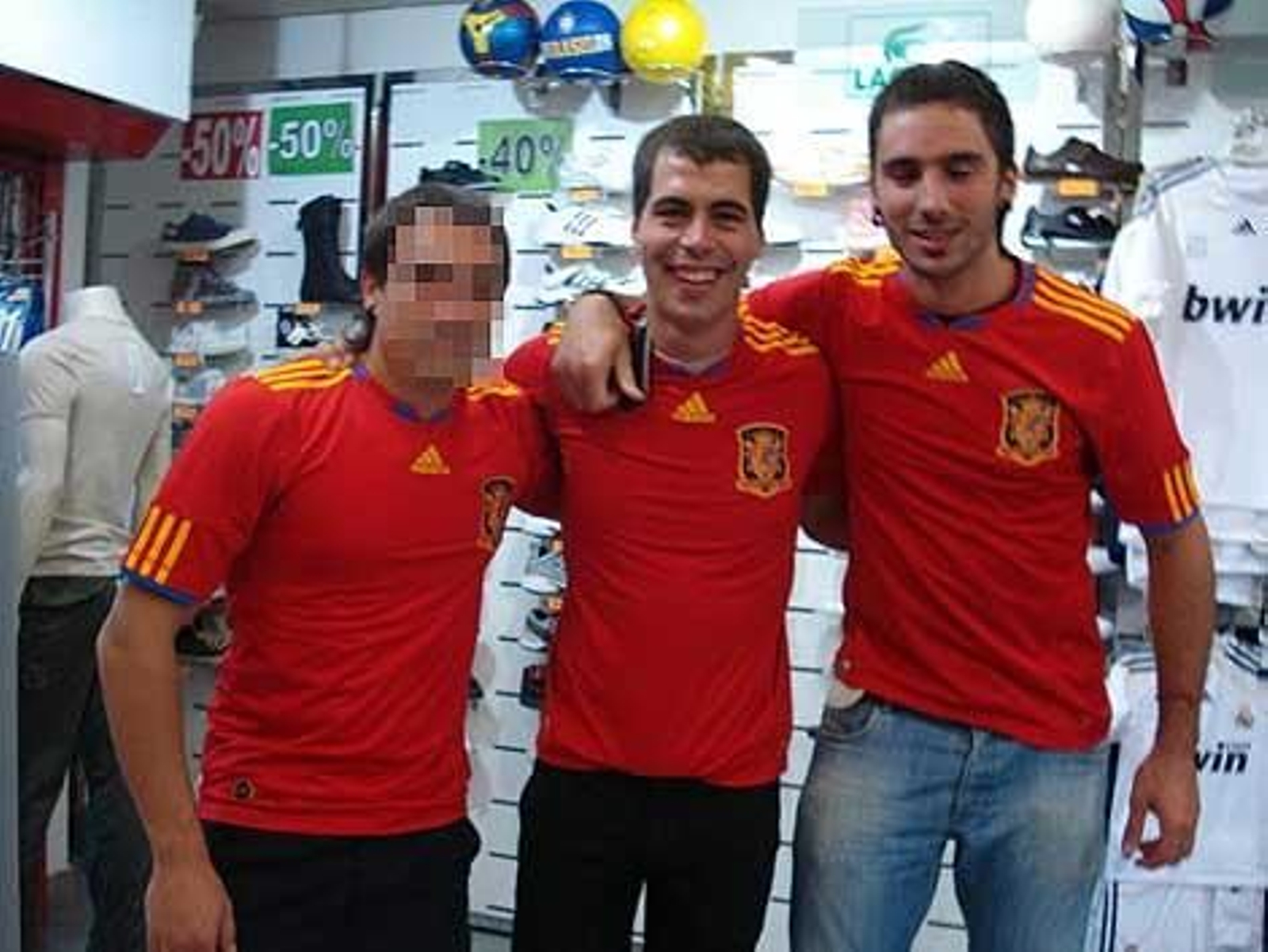 Terroristas en Facebook, un regalo de ETA a la policía española Terroristas en Facebook, un regalo de ETA a la policía española
