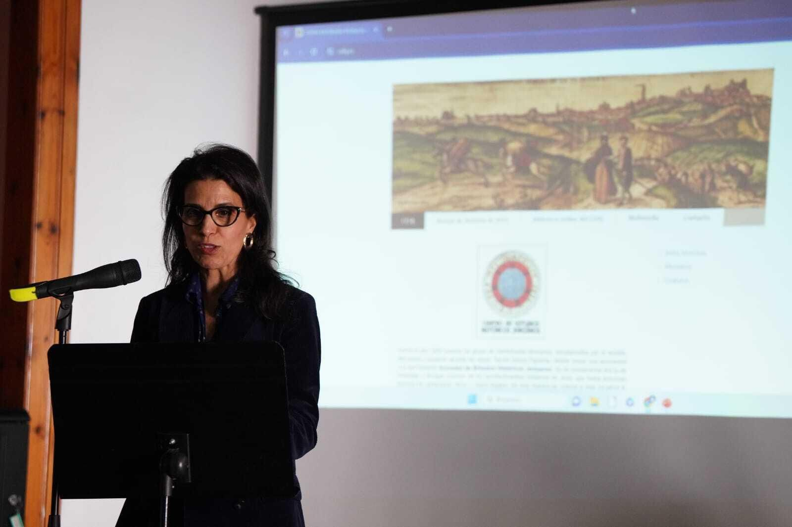 El Centro de Estudios Históricos Jerezanos (CEHJ) recibe a sus nuevos miembros