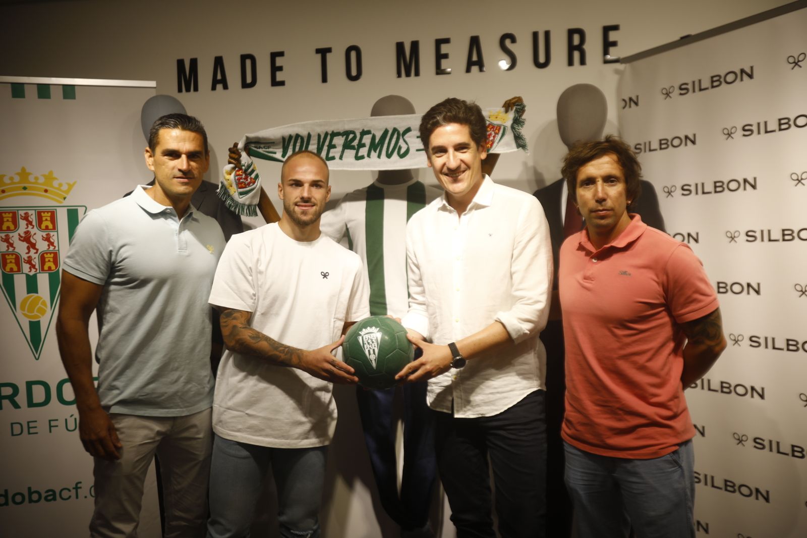 Las imágenes de la presentación de Sergio Benito con el Córdoba CF