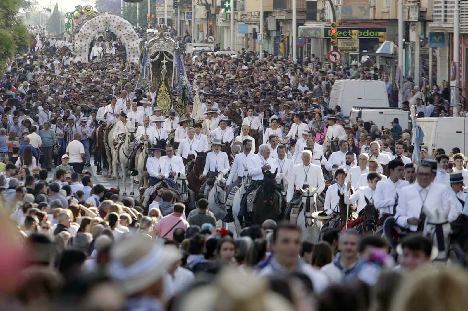 El Rocío 2023: Imágenes de la Hermandad del Rocío de Huelva