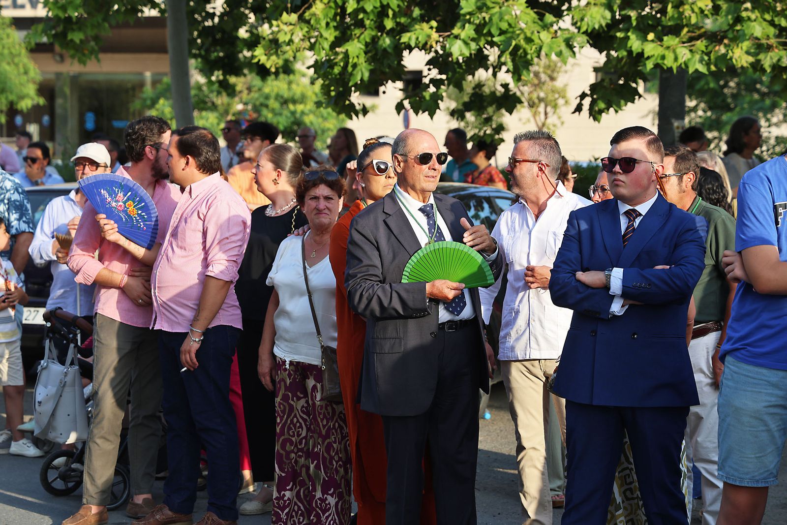 Imágenes del Rosario Jubilar rociero celebrado por las 25 hermandades filiales de la Matriz de Almonte en La Merced