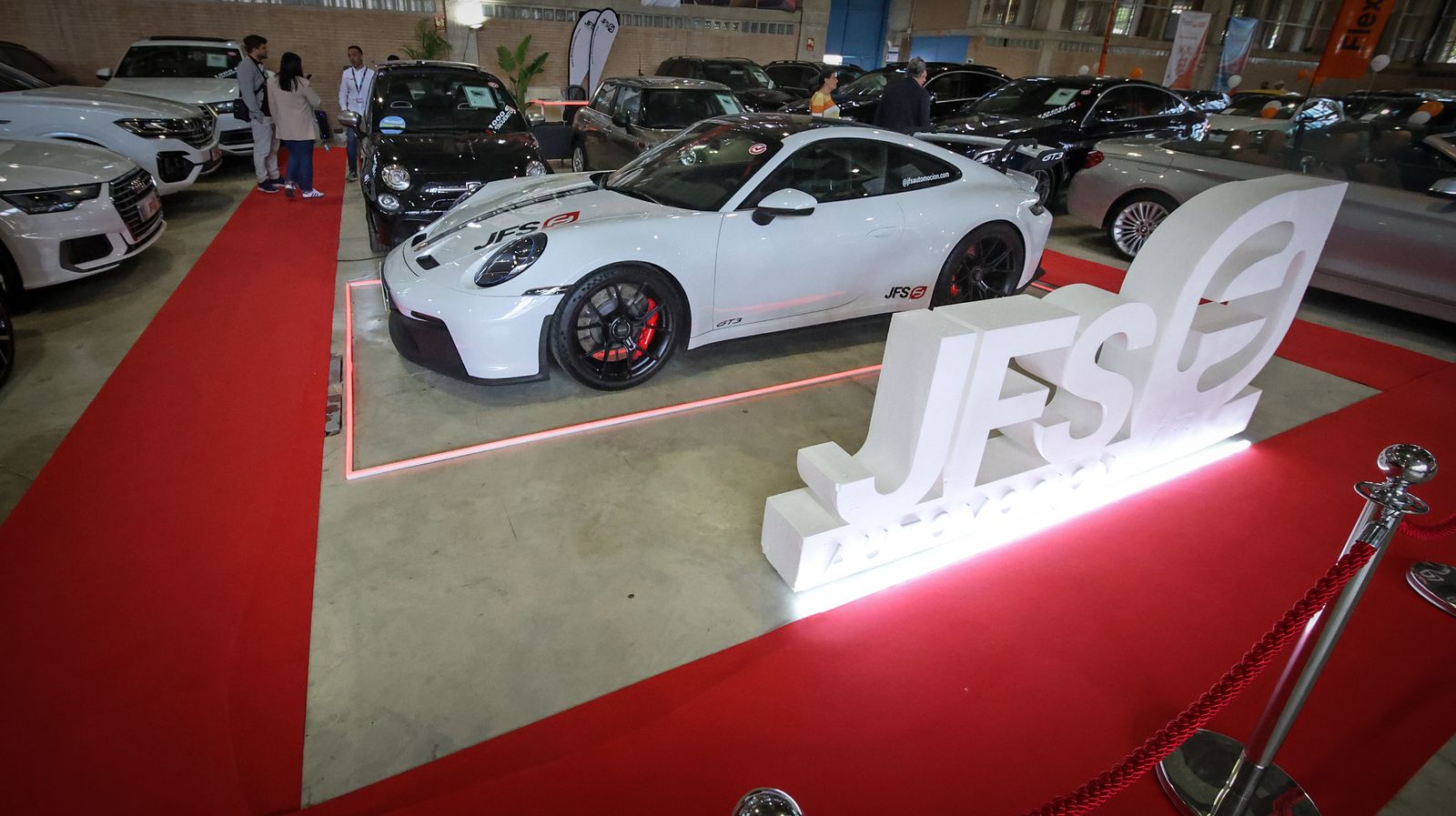 Imágenes de la Feria del Vehículo de Ocasión Multimarca en Jerez