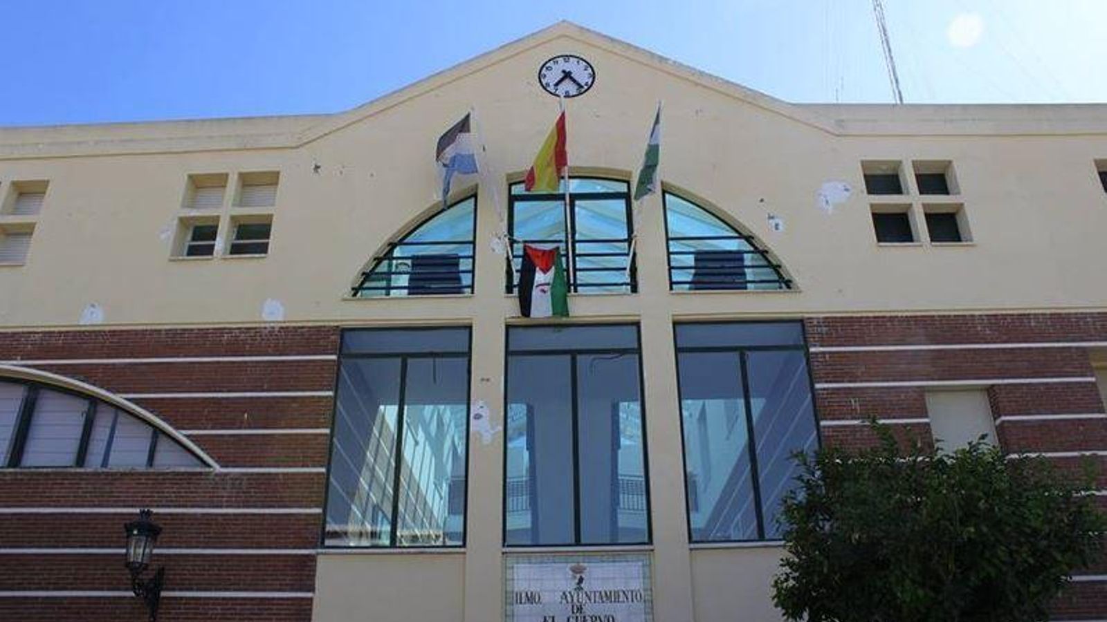 Ayuntamiento de El Cuervo, en Sevilla.