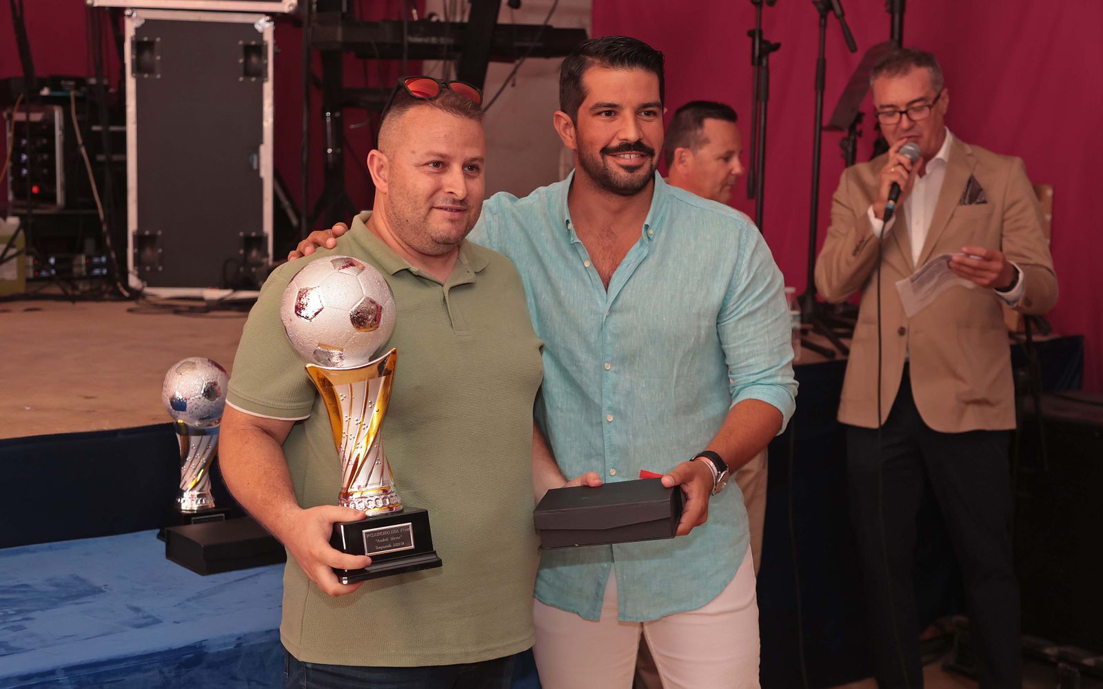 Fotos de los actos de entrega de premios en la caseta municipal de la Feria Real de Algeciras 2024