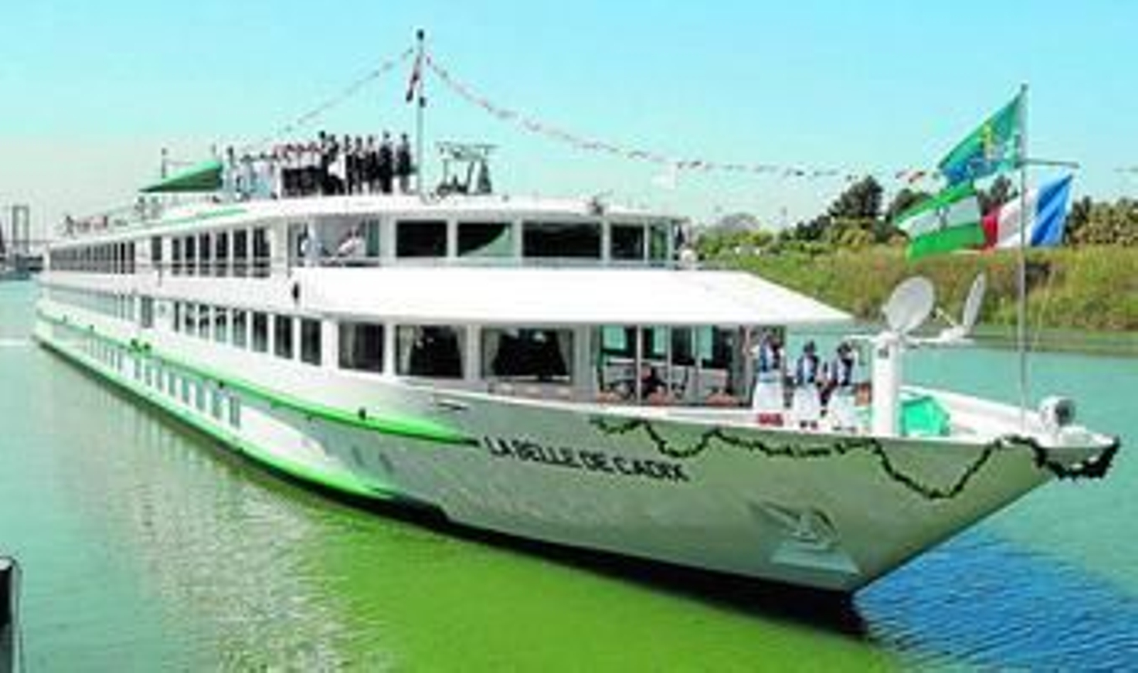 Imagen del peculiar buque fluvial 'La Belle de Cadix'.