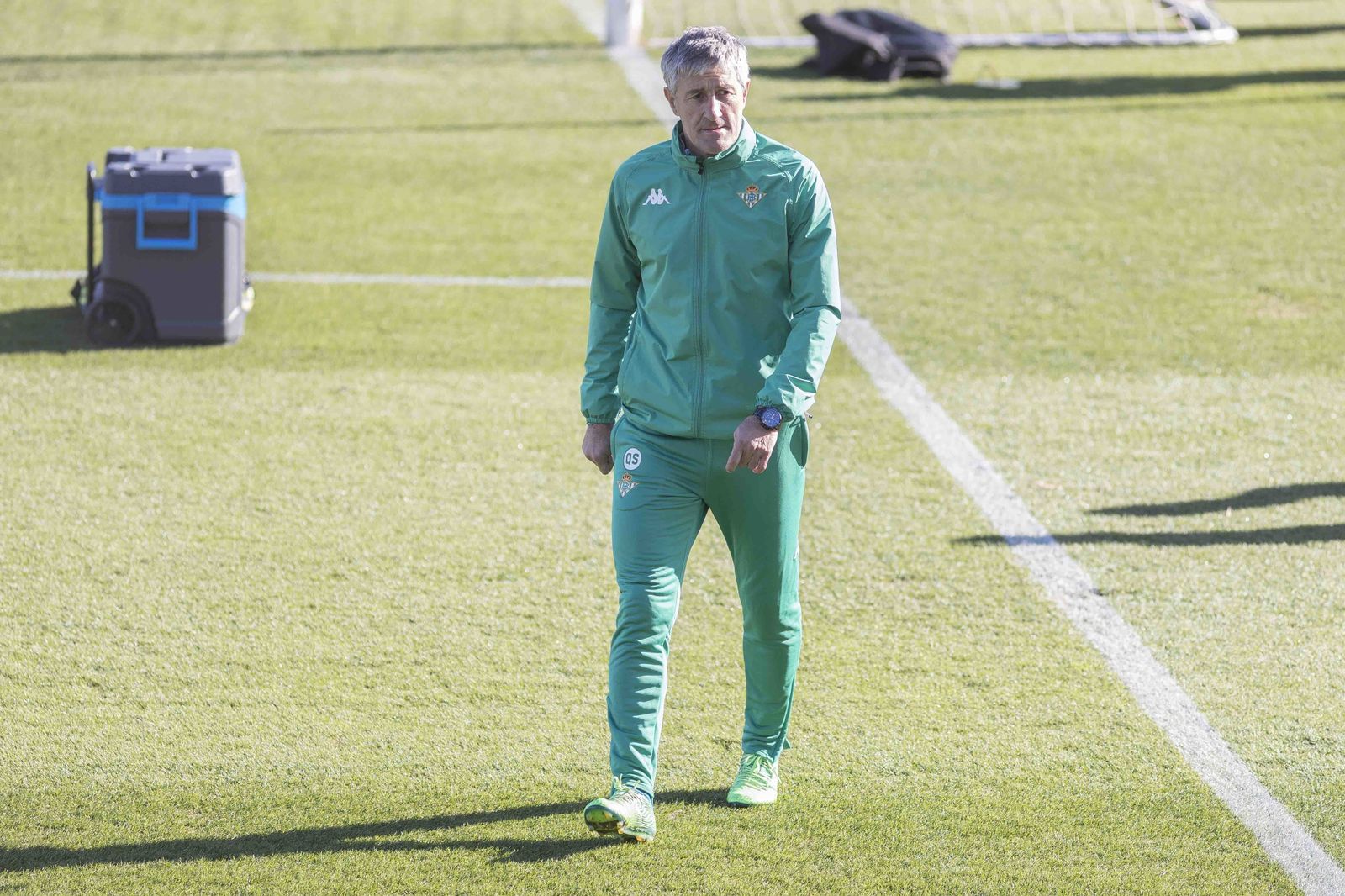 Setién, durante la sesión de trabajo de ayer en la ciudad deportiva.