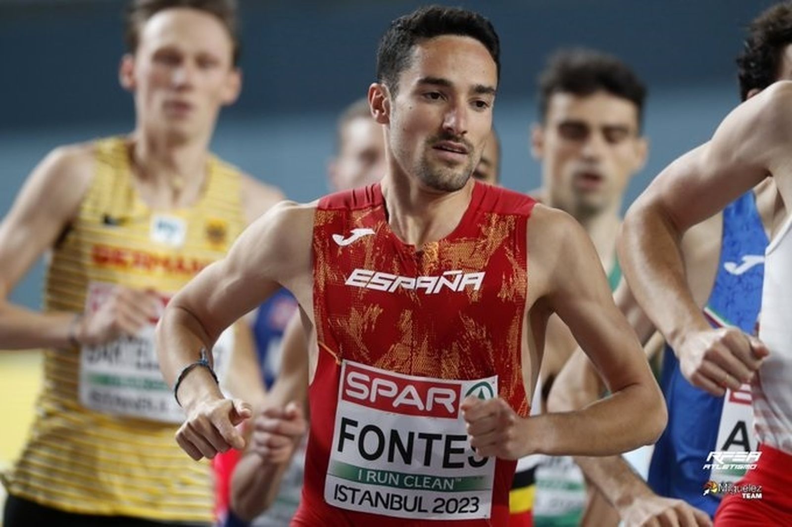 El granadino Ignacio Fontes logra la mínima olímpica en 1.500