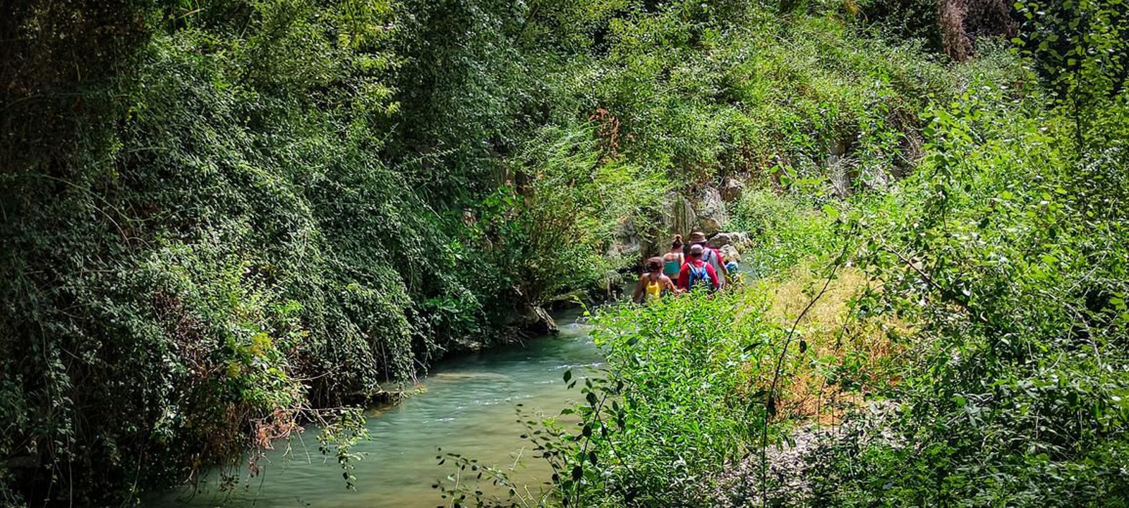 Ruta senderista y por el agua en Los Cañones de Río Frío de Jaén
