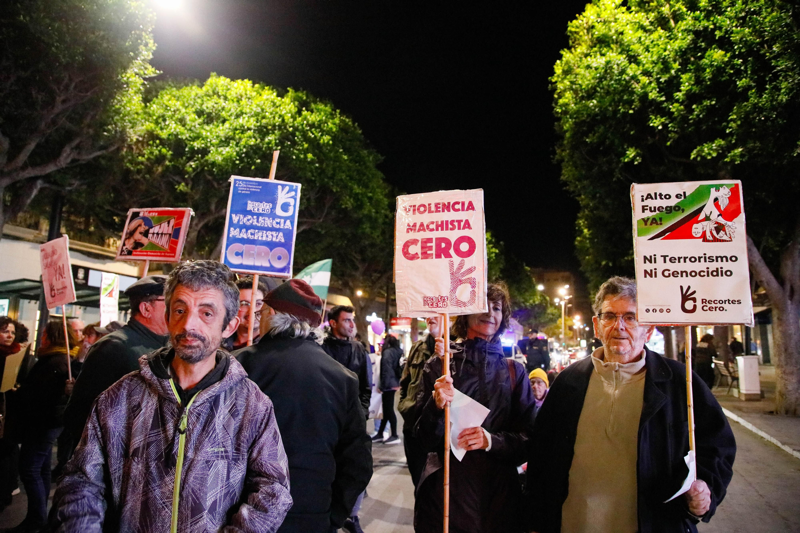 Galería de imágenes por el día de la mujer en Almería