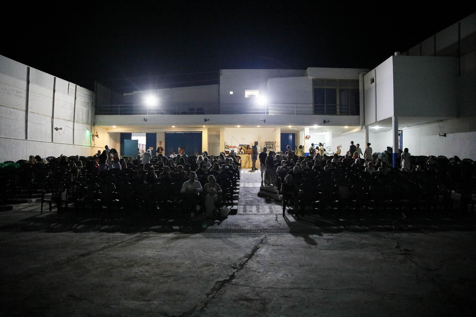 Imágenes de la última proyección en el cine de verano de Garrucha Imágenes de la última proyección en el cine de verano de Garrucha