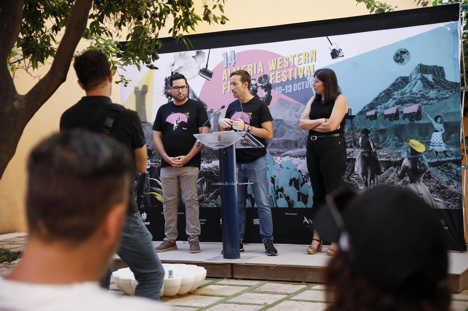 Las imágenes de la presentación de la XIV edición del Almería Western Film Festival