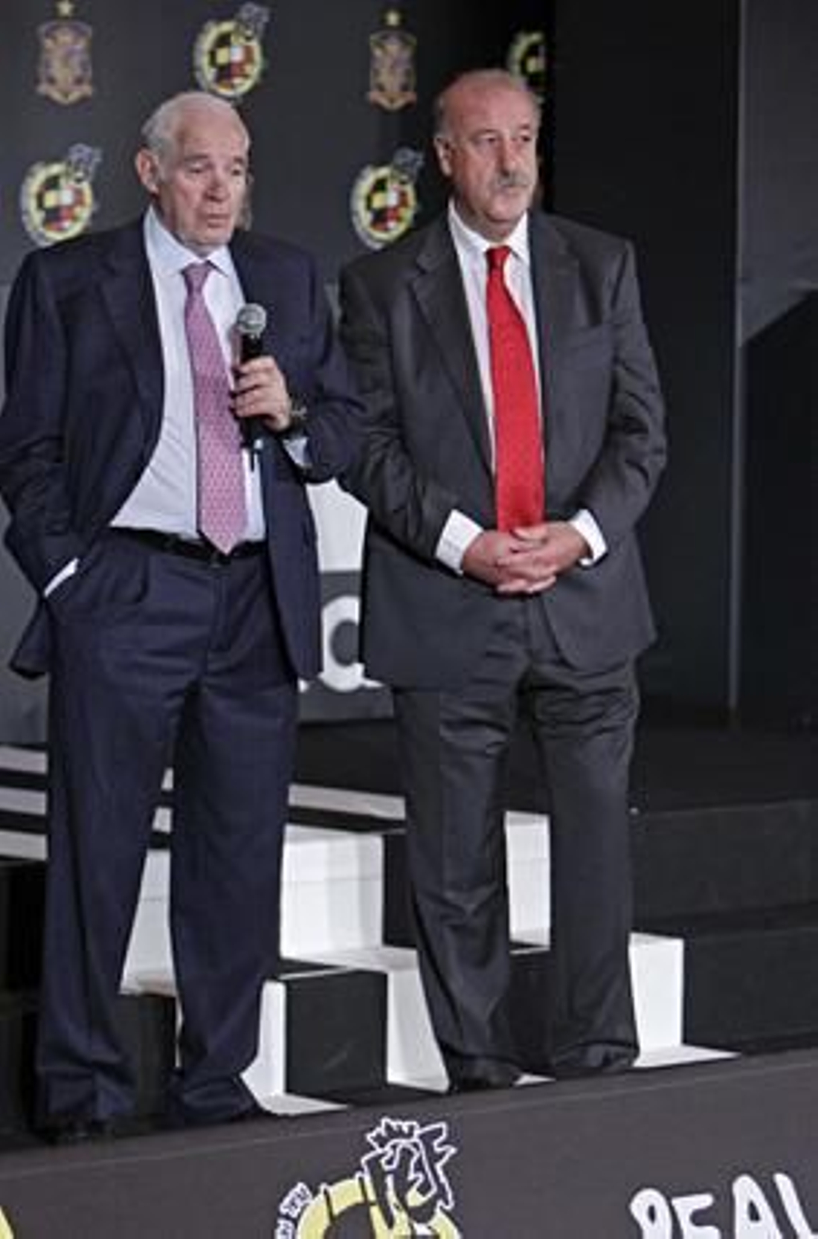 Luis Aragonés y Vicente del Bosque.

Foto: Efe