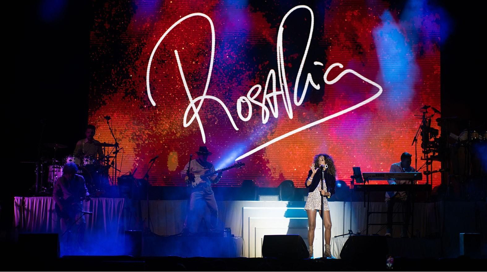 Rosario Flores durante su brillante actuación en el Festival.