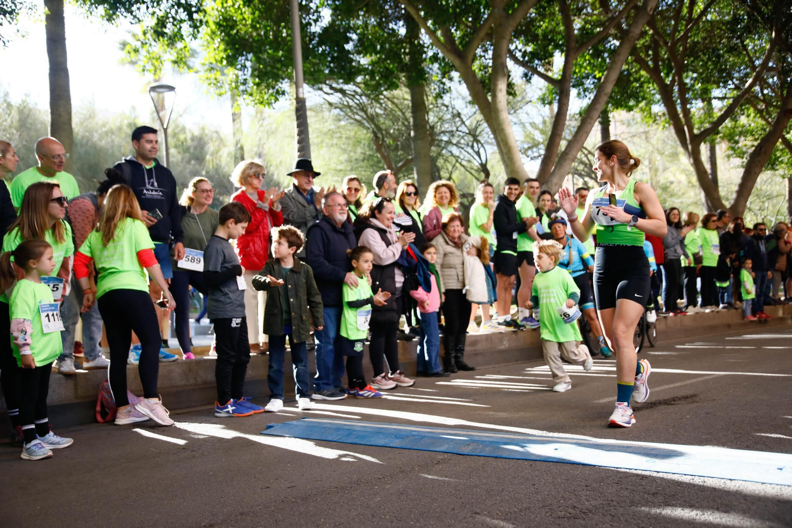 Imágenes de la Carrera contra el Cáncer de Almería