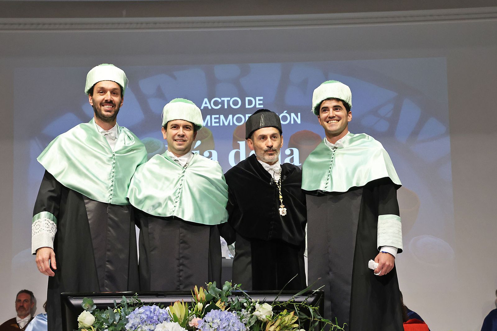 Fotografías de la investidura de los nuevos doctores y doctoras en el acto del 3 de marzo de la universidad de Huelva