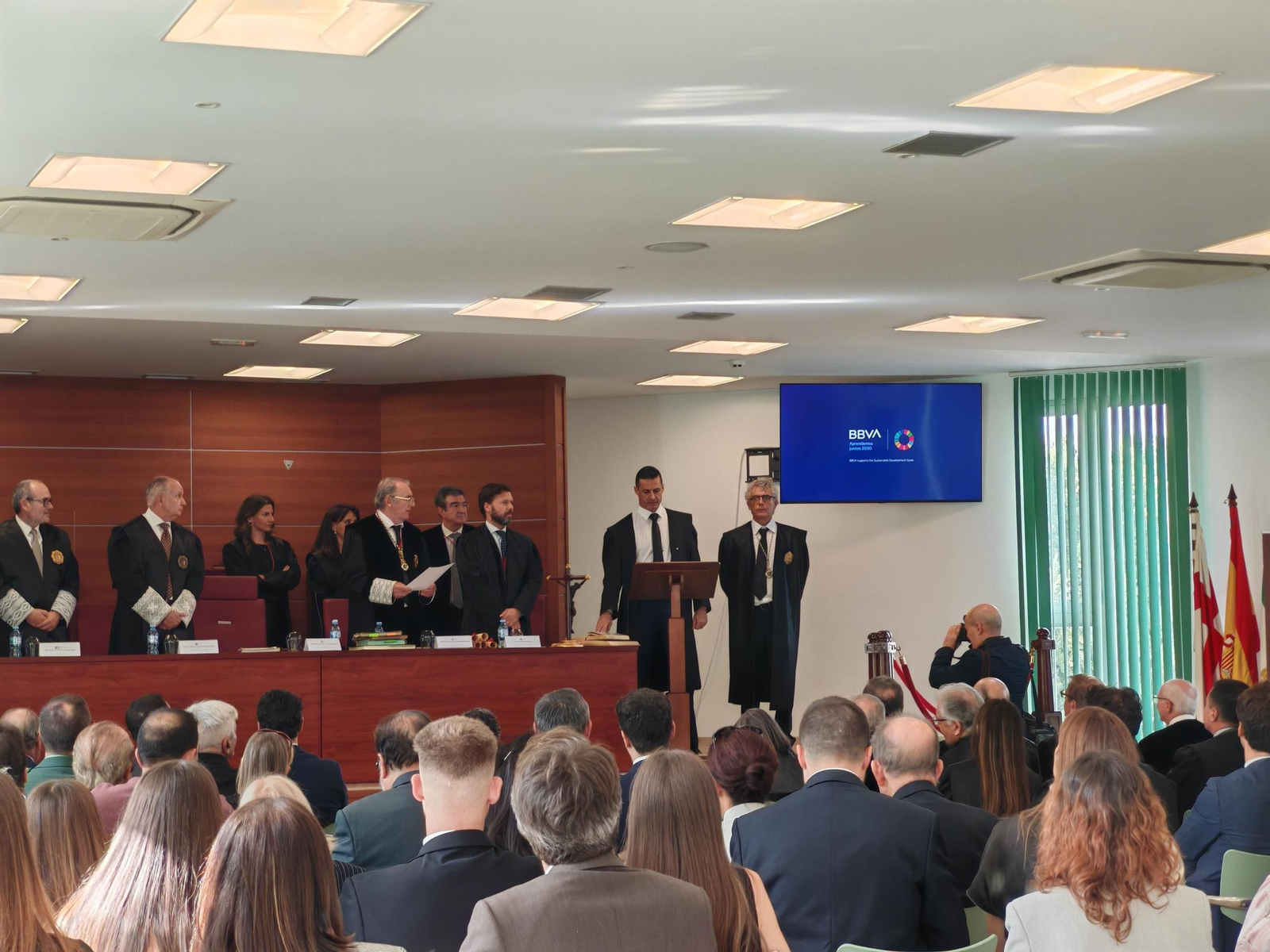 Actos del Colegio de Abogados por Santa Teresa.