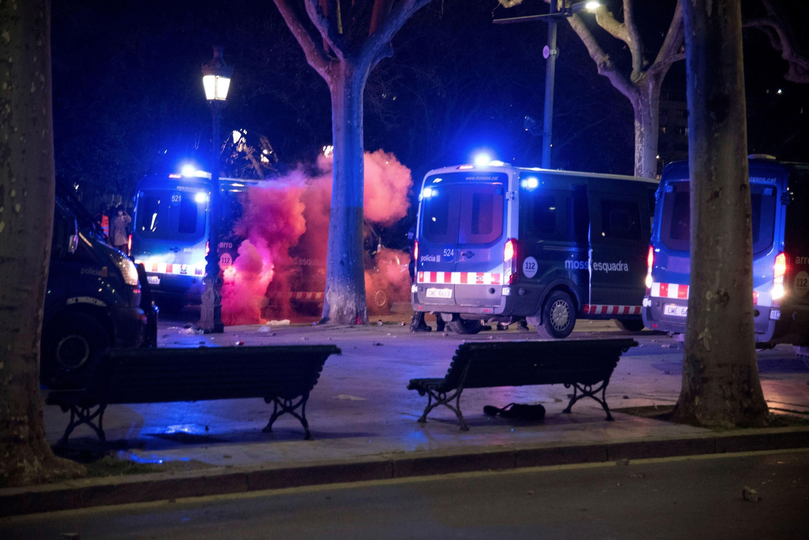 Las imágenes de los disturbios en Cataluña por el arresto de Pablo Hasel