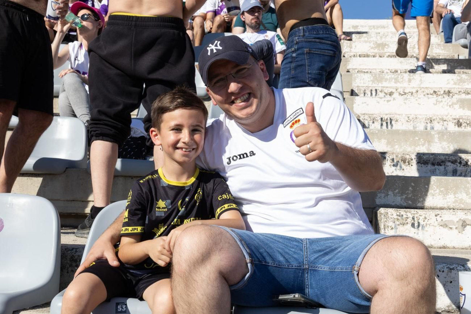Las mejores imágenes del Real Jaén - CD Huétor Tájar Las mejores imágenes del Real Jaén - CD Huétor Tájar