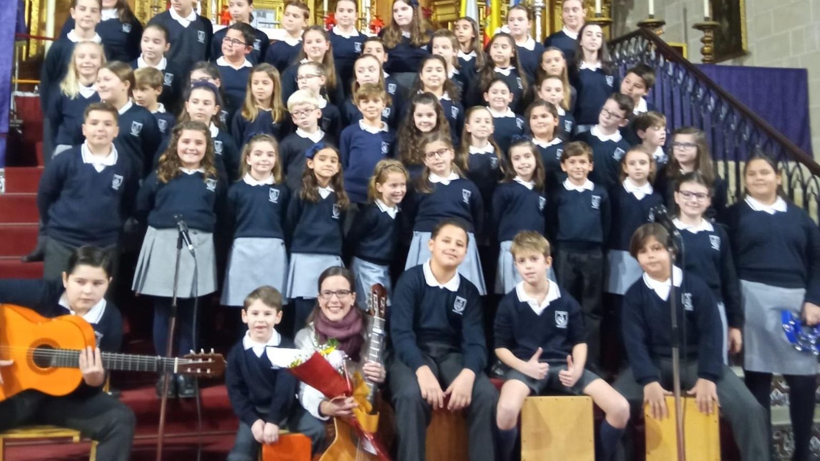 El coro del colegio Montealto.