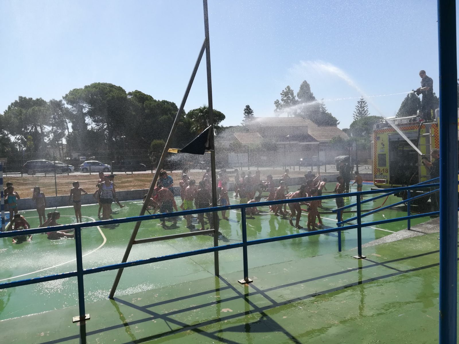 Una imagen de las actividades que se realizan en la Escuela de Verano de Afanas.