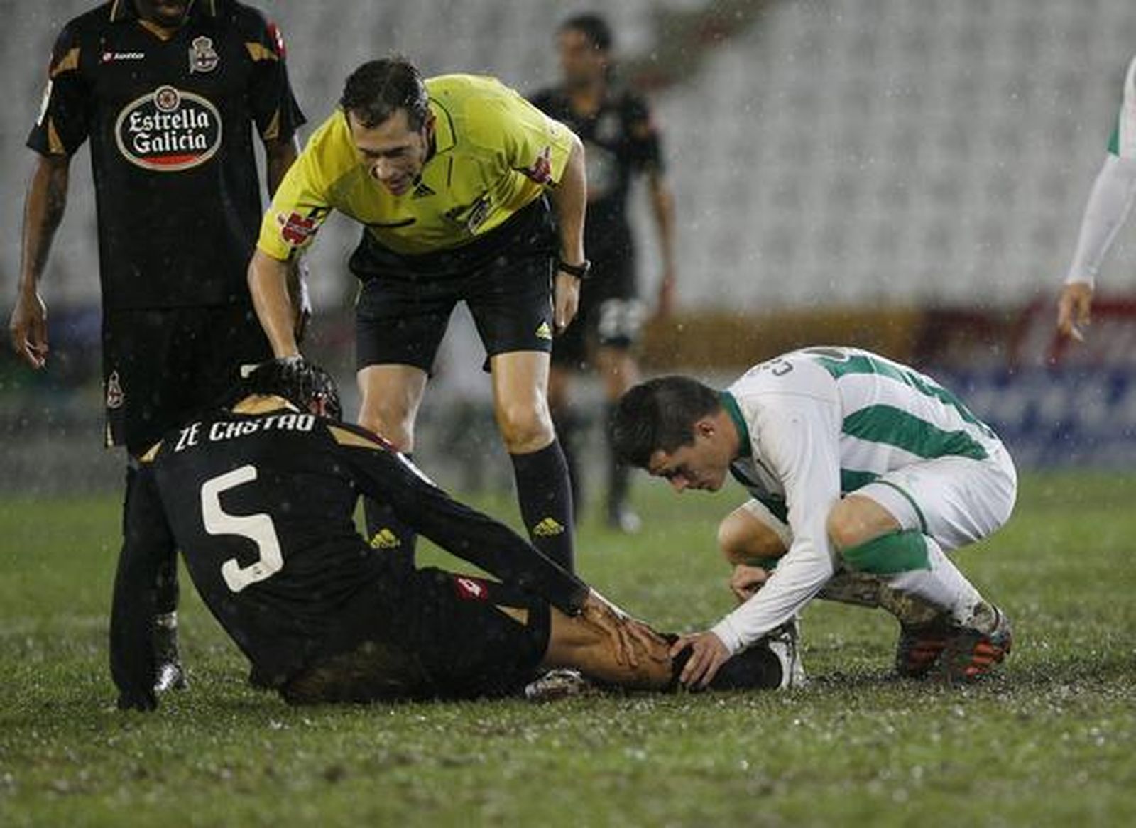 Partido de la Copa del Rey entre el Córdoba y el Deportivo de la Coruña.

Foto: José Martínez