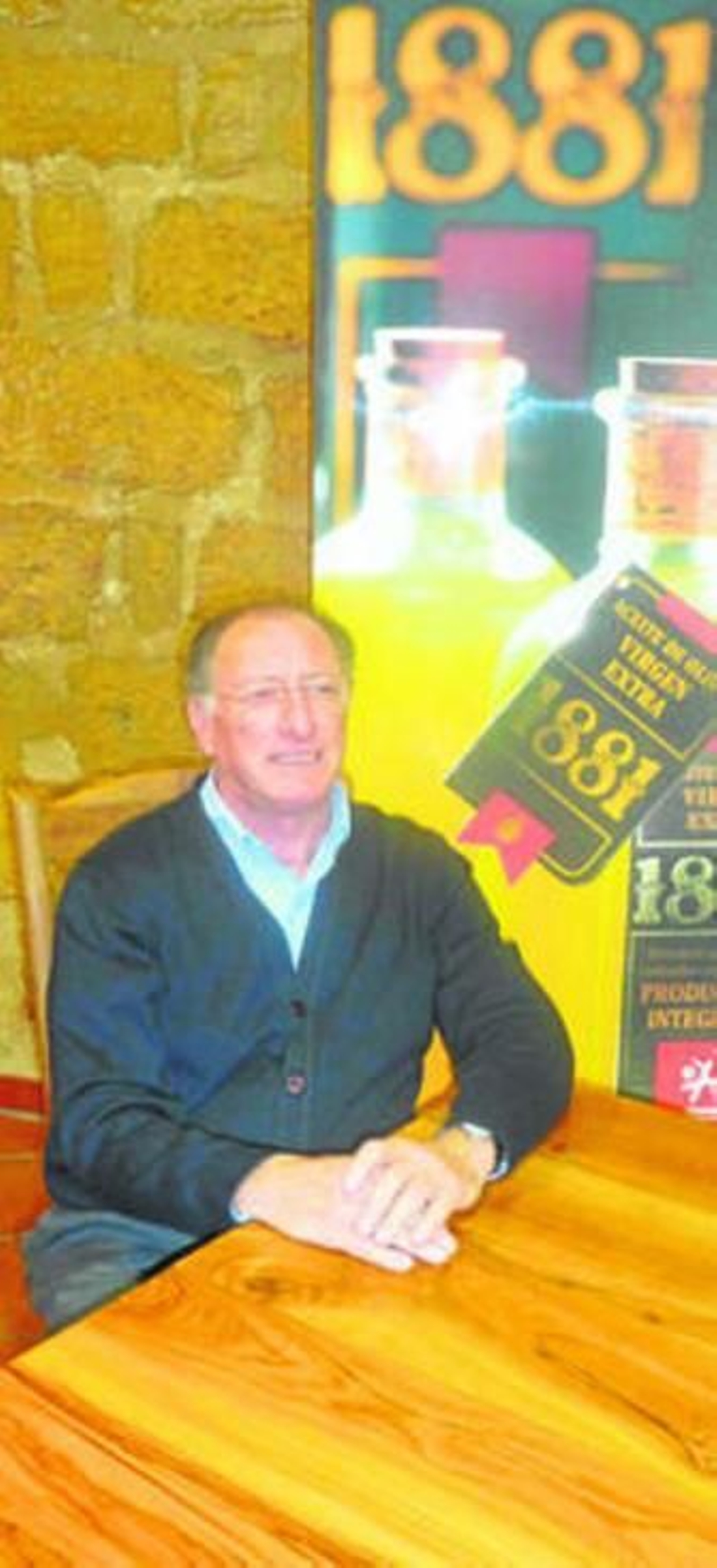 Diego Angulo, en las instalaciones de la SAT Santa Teresa en Osuna.