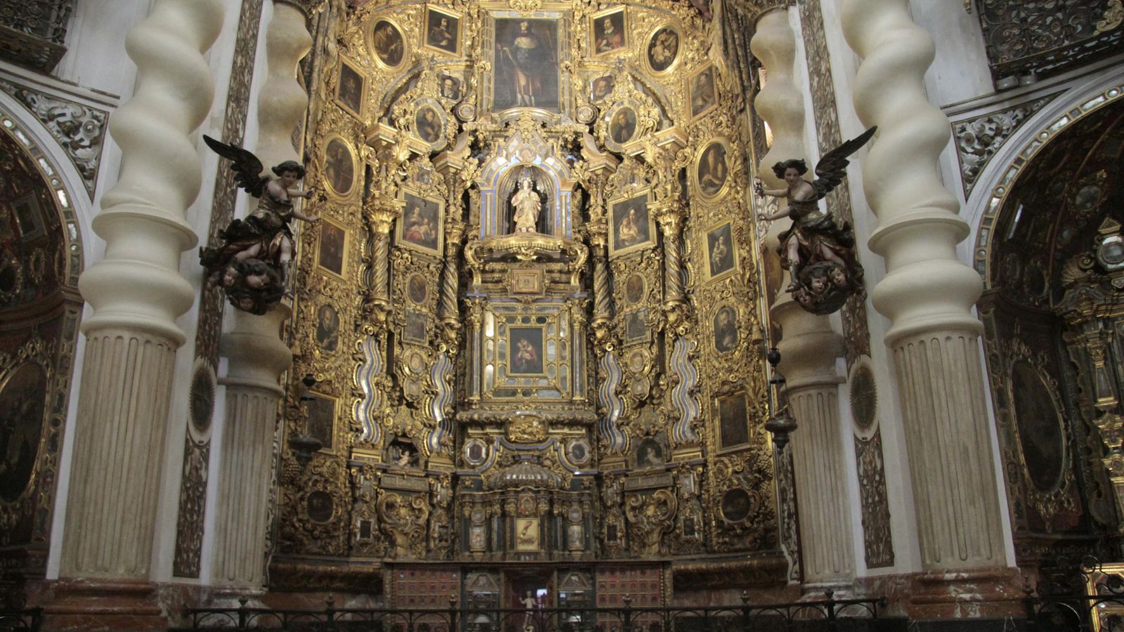 San Luis de los Franceses, abierta al público en la Noche en Blanco.