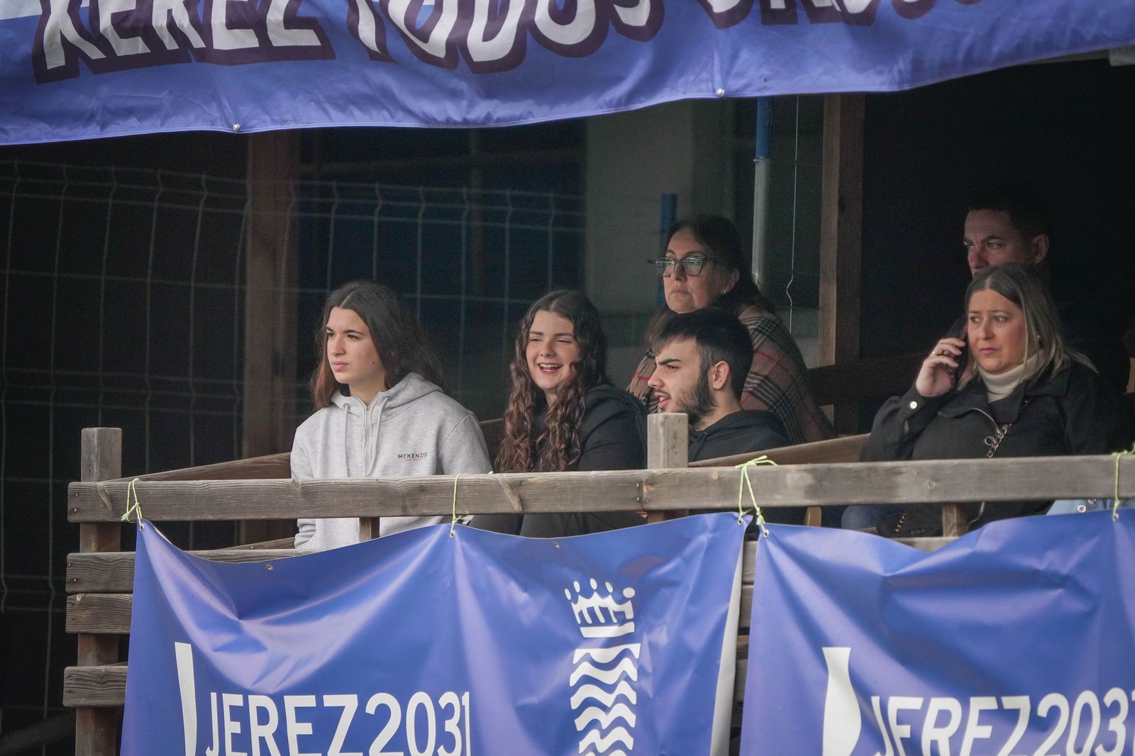 Búscate en el partido del Xerez CD - UD Melilla