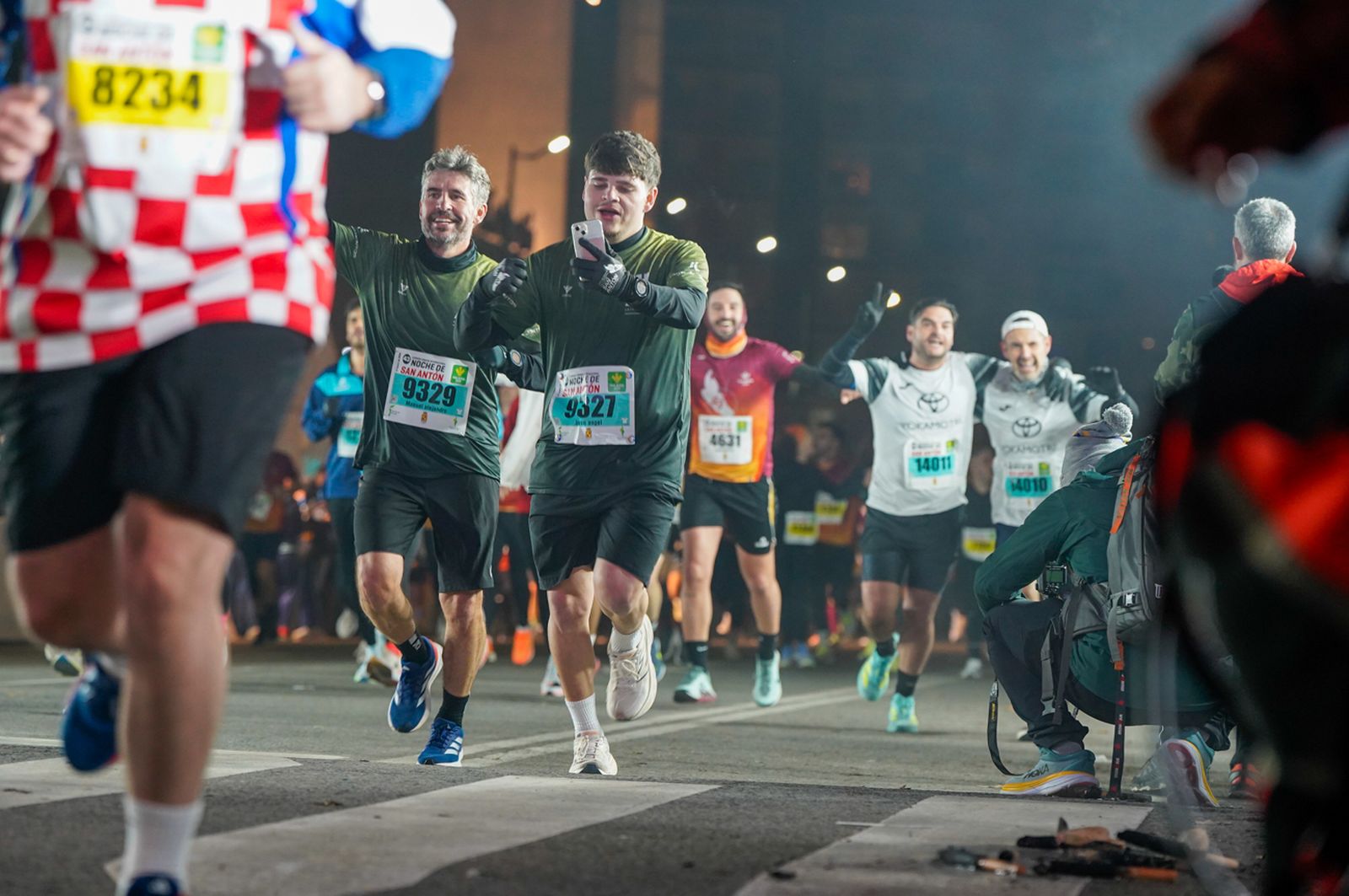 En imágenes: búscate en tu llegada a meta de la Carrera de San Antón 2026 (13)