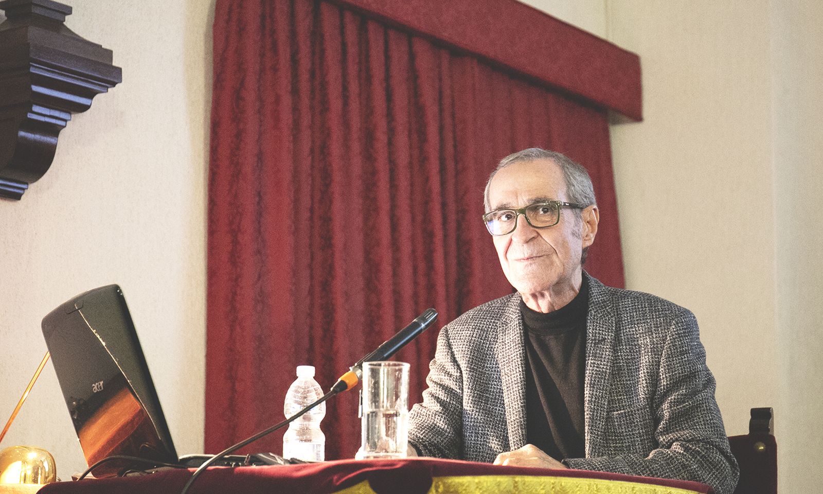 El crítico y flamencólogo Fermín Lobatón.