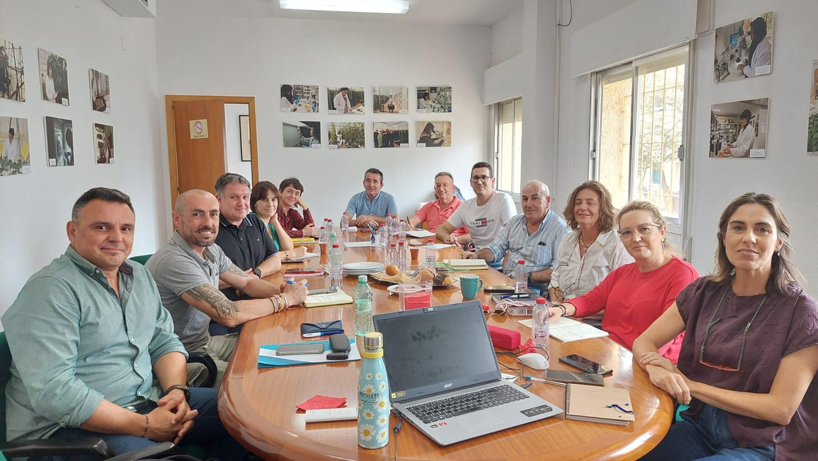 Jornada de trabajo de expertos en el centro IFAPA La Mojonera.