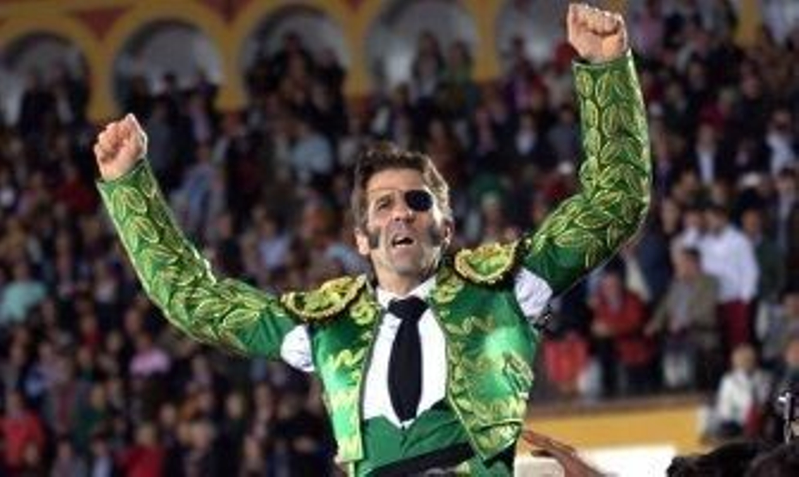 Emotivo regreso de Padilla