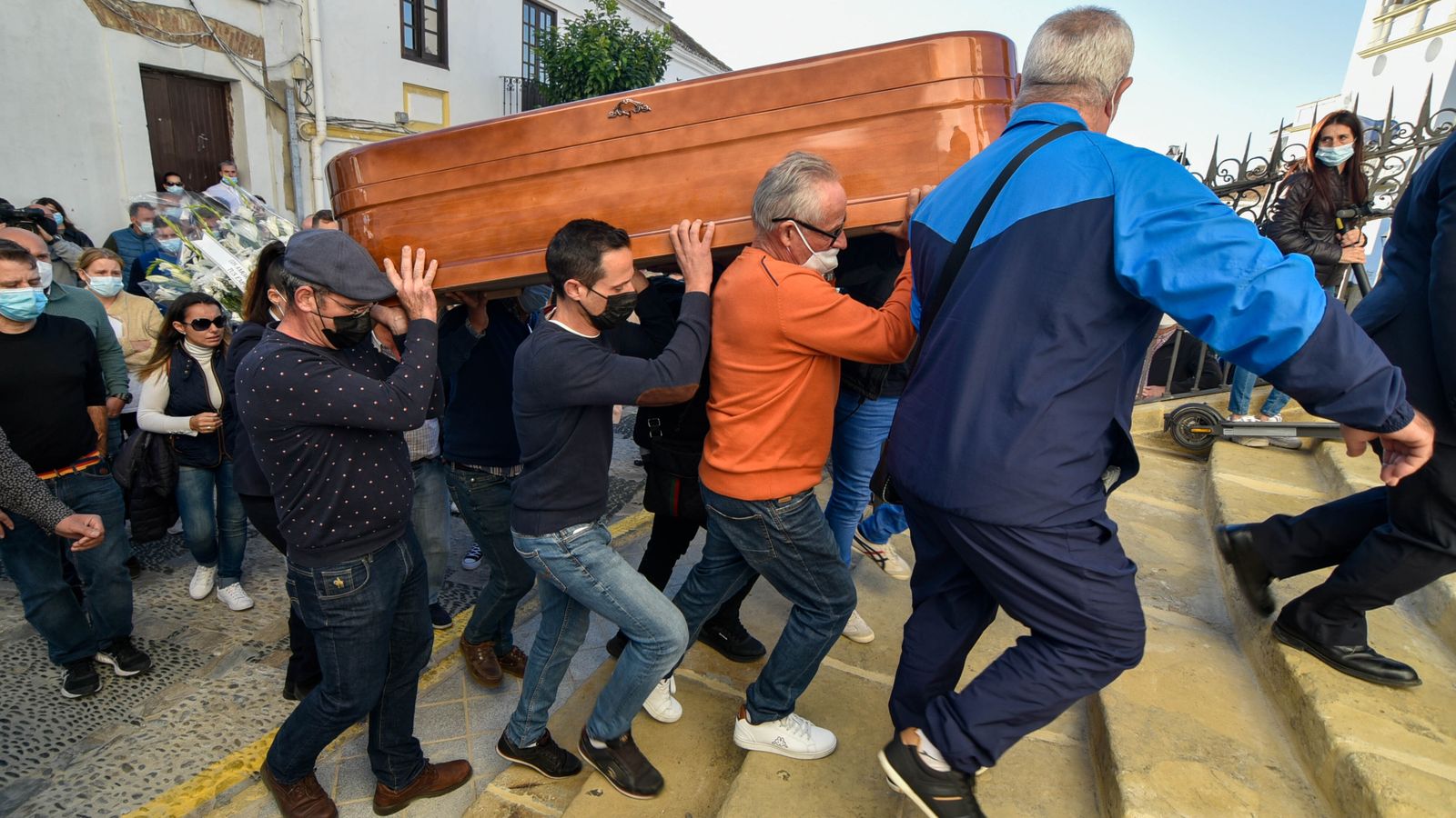 Las fotos del último adiós de San Roque a María Isabel