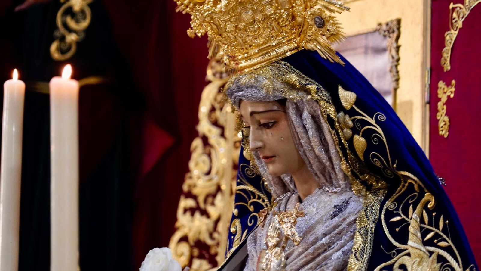 Rostro de la Virgen de los Dolores.