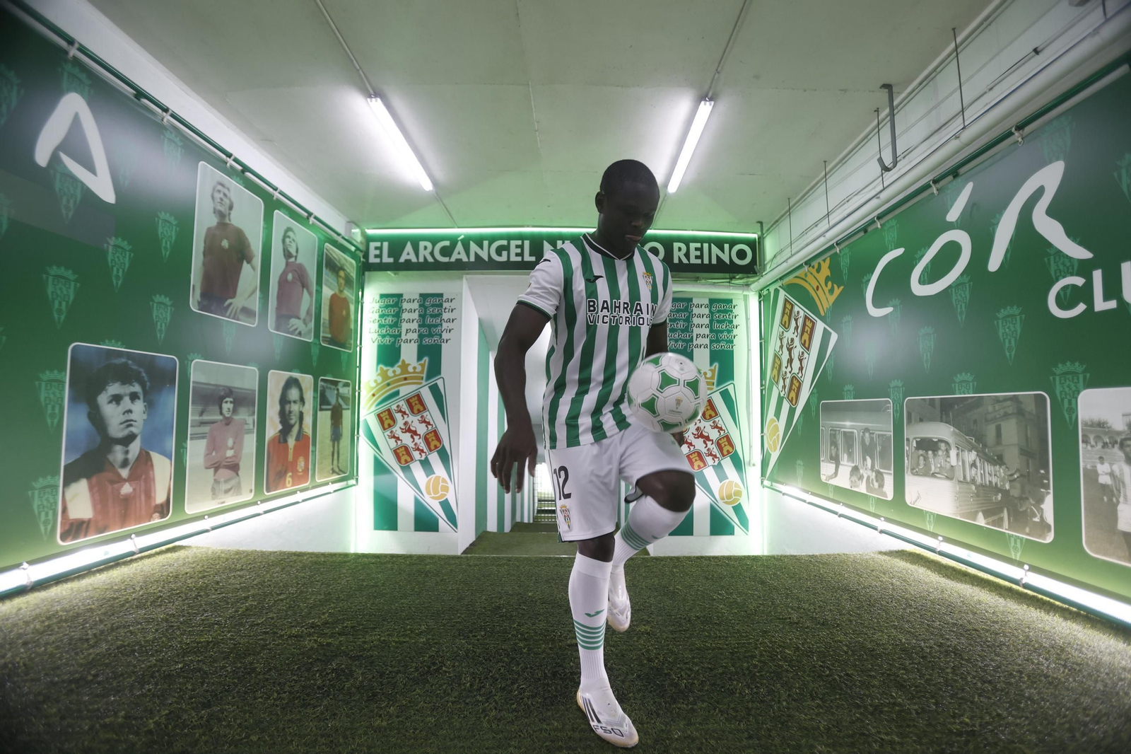 Las mejores fotos de la presentación de Fomeyem, Álex Martín e Iker Álvarez como jugadores del Córdoba CF