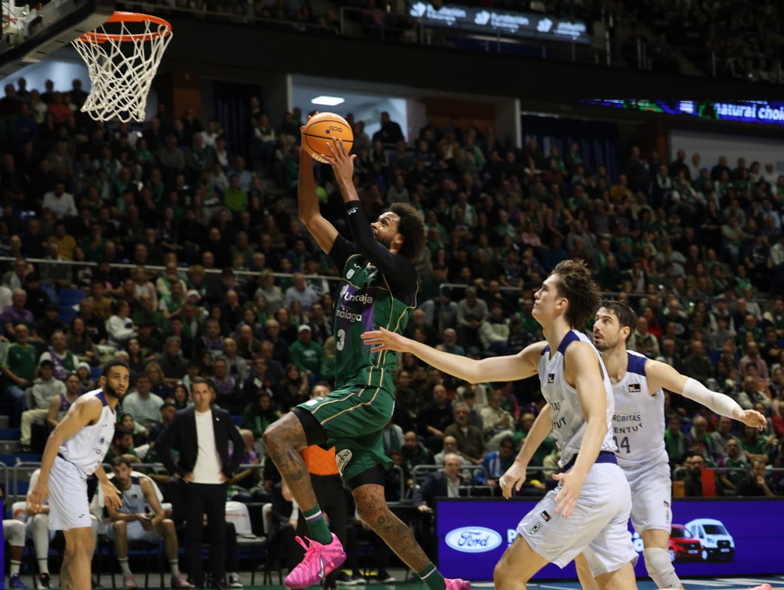 Las fotos del Unicaja - Joventut