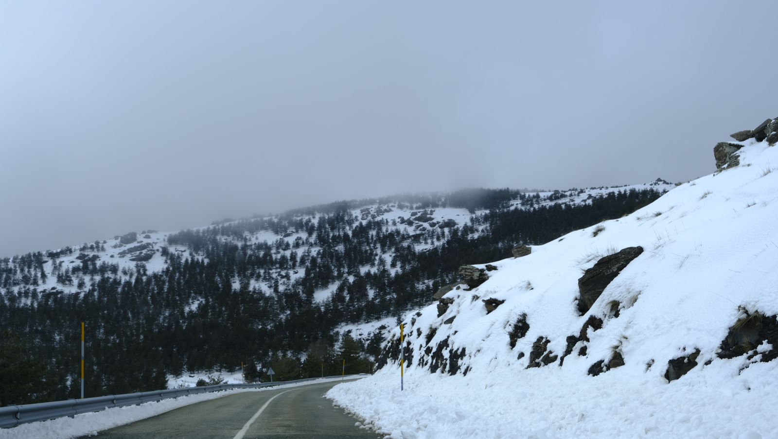 Imágenes del temporal de nieve en la provincia de Almería.